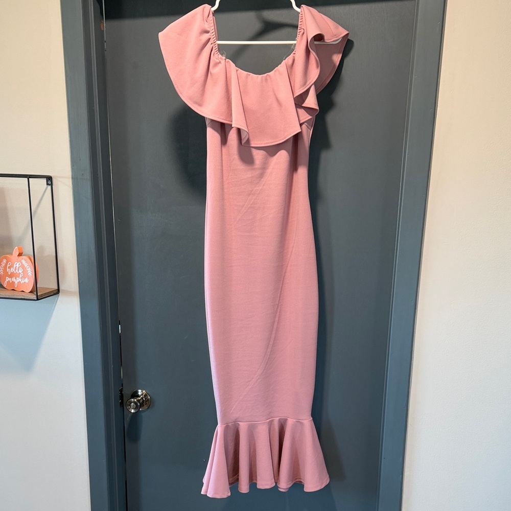 Vici Blush Ruffle Midi Dress